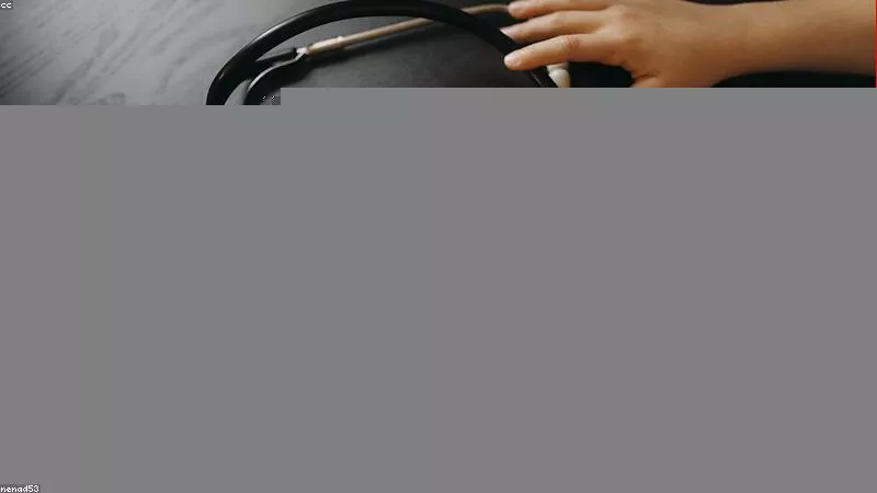 Phân tích y khoa hình ảnh Hướng dẫn thay pin Sky A910 tại nhà đúng kỹ thuật